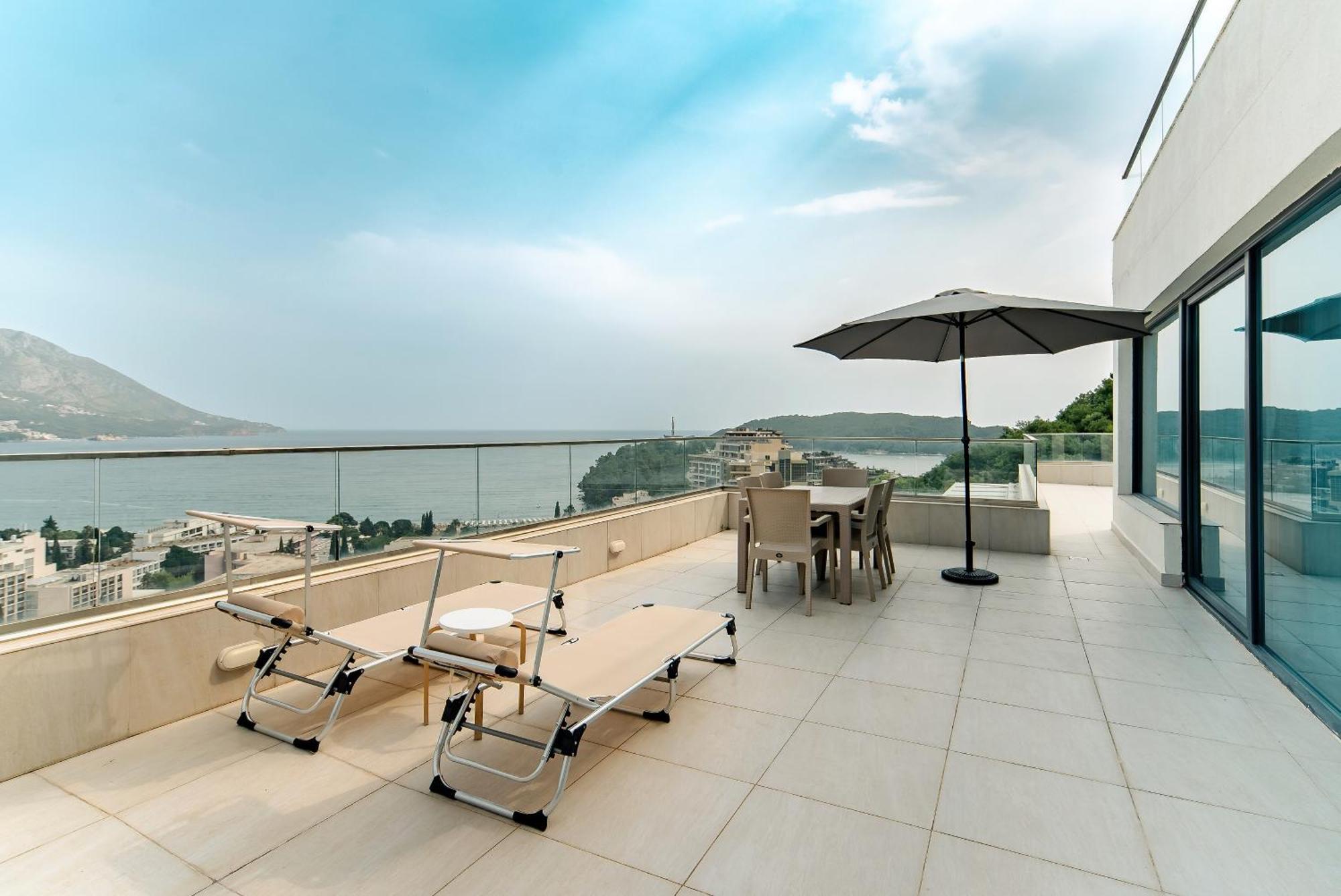 Gate Penthouse * Budva