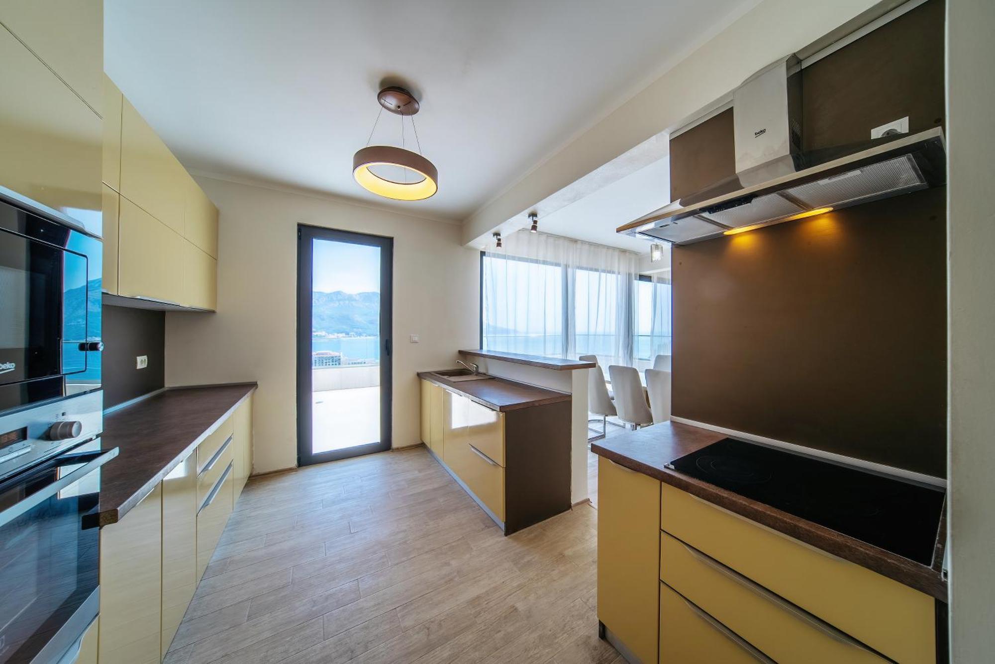 Gate Penthouse